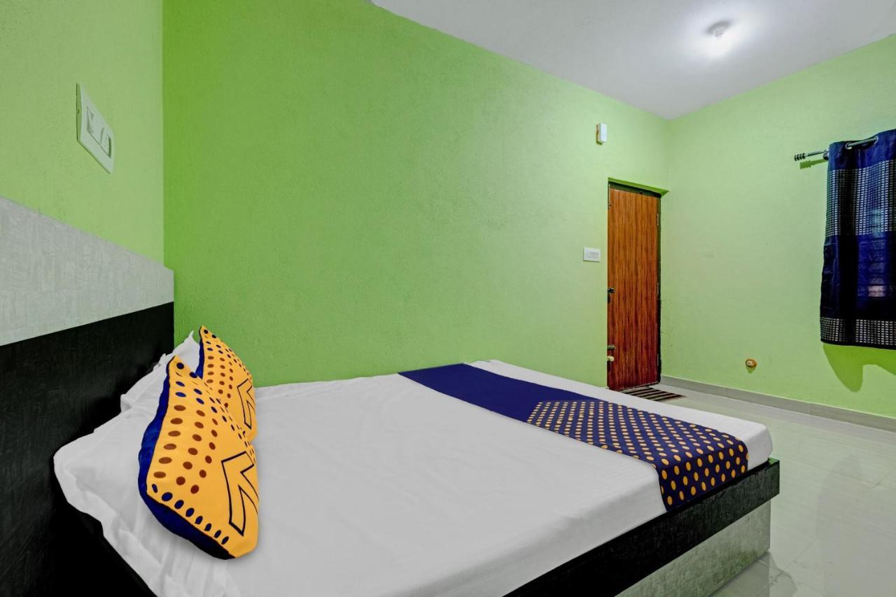 Spot On B R Comforts Krs Back Water Hotel Hosa Kannambādi Exterior photo