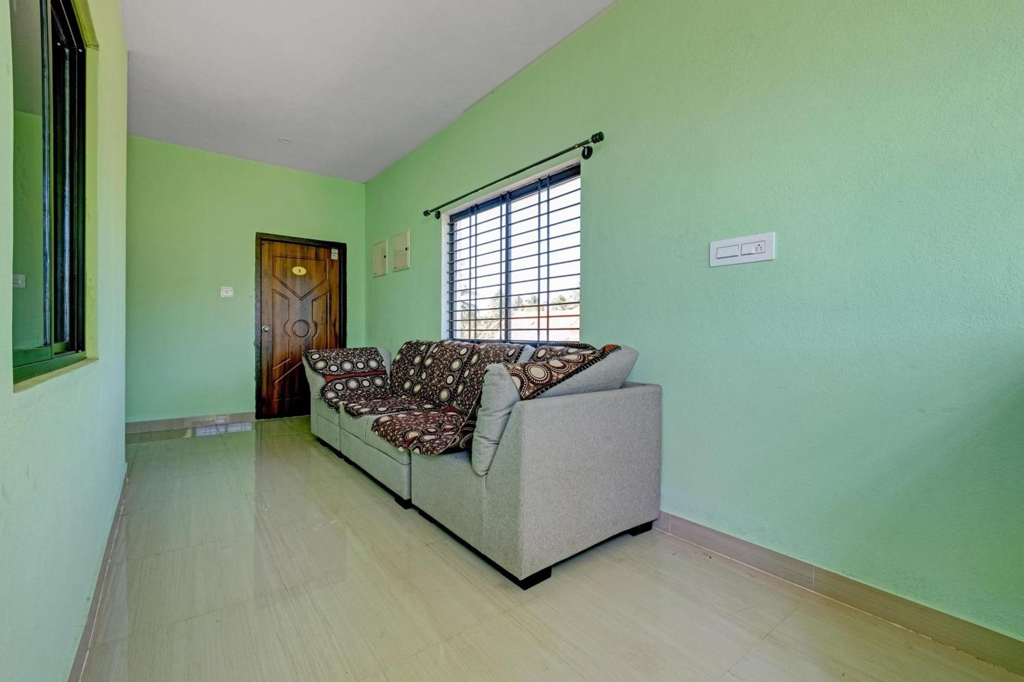Spot On B R Comforts Krs Back Water Hotel Hosa Kannambādi Exterior photo